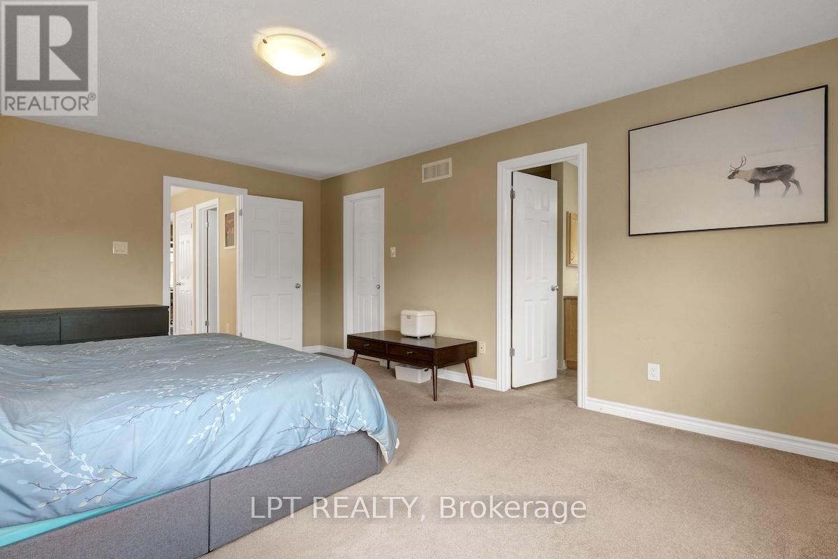 Photo 10 of 148 Waterfern Way, Ottawa ON