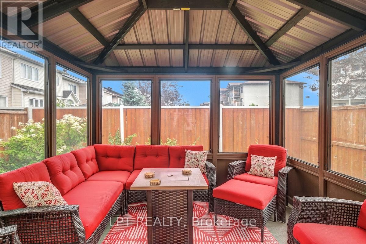 Photo 15 of 148 Waterfern Way, Ottawa ON