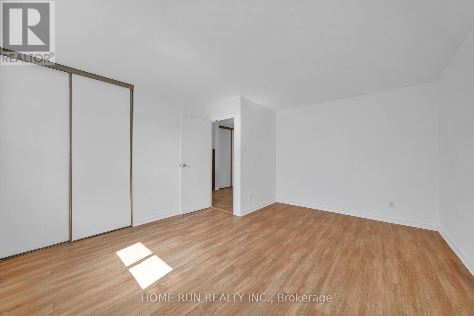 Photo 16 of 2555 Hunters Point Crescent, Ottawa ON