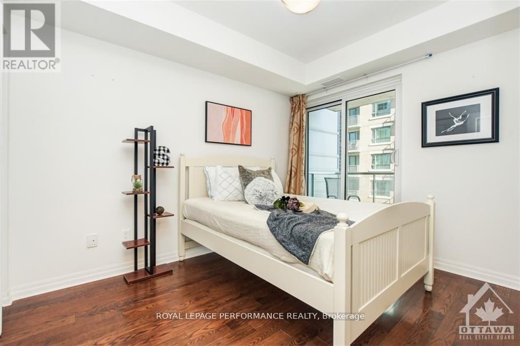 Photo 5 of 805 195 Besserer Street, Ottawa ON