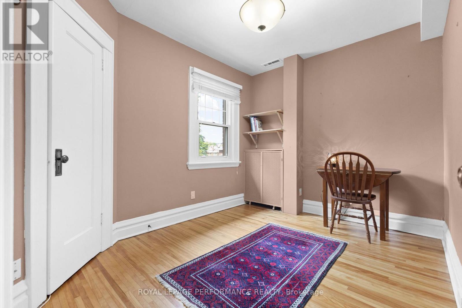 Photo 7 of 345 Third Avenue, Ottawa ON
