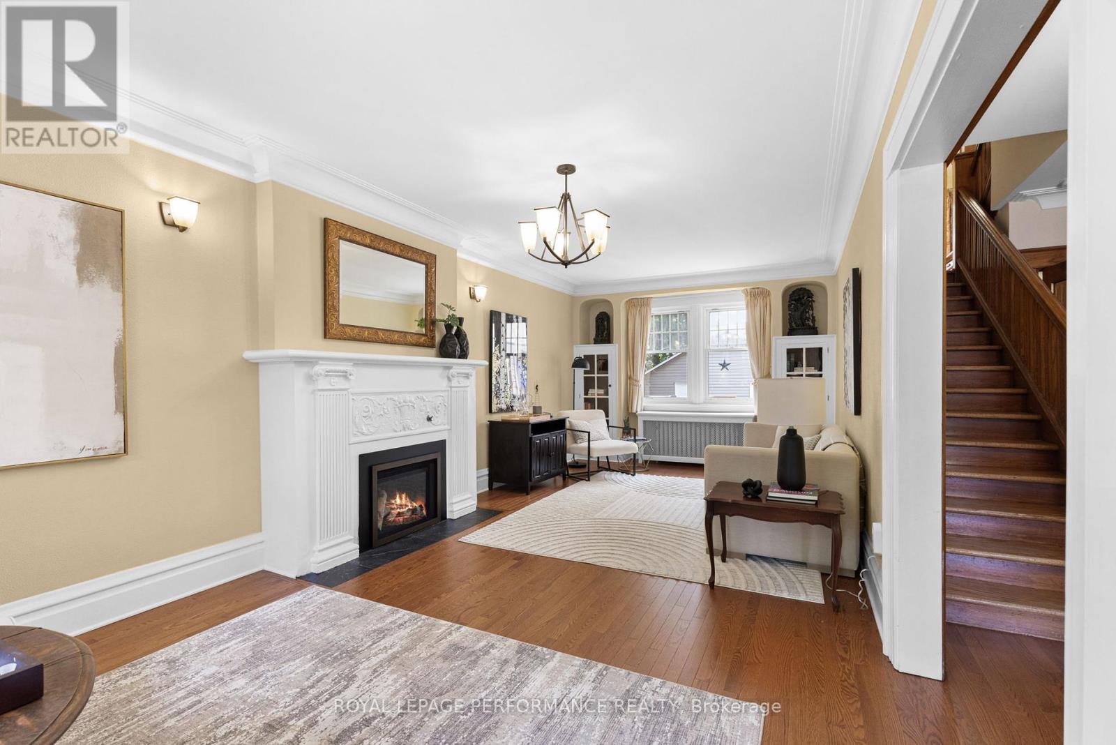 Photo 13 of 345 Third Avenue, Ottawa ON