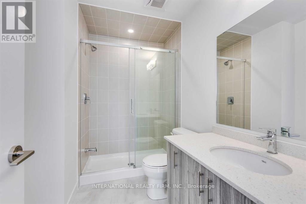 Photo 6 of 19 200 Malta Avenue, Brampton ON