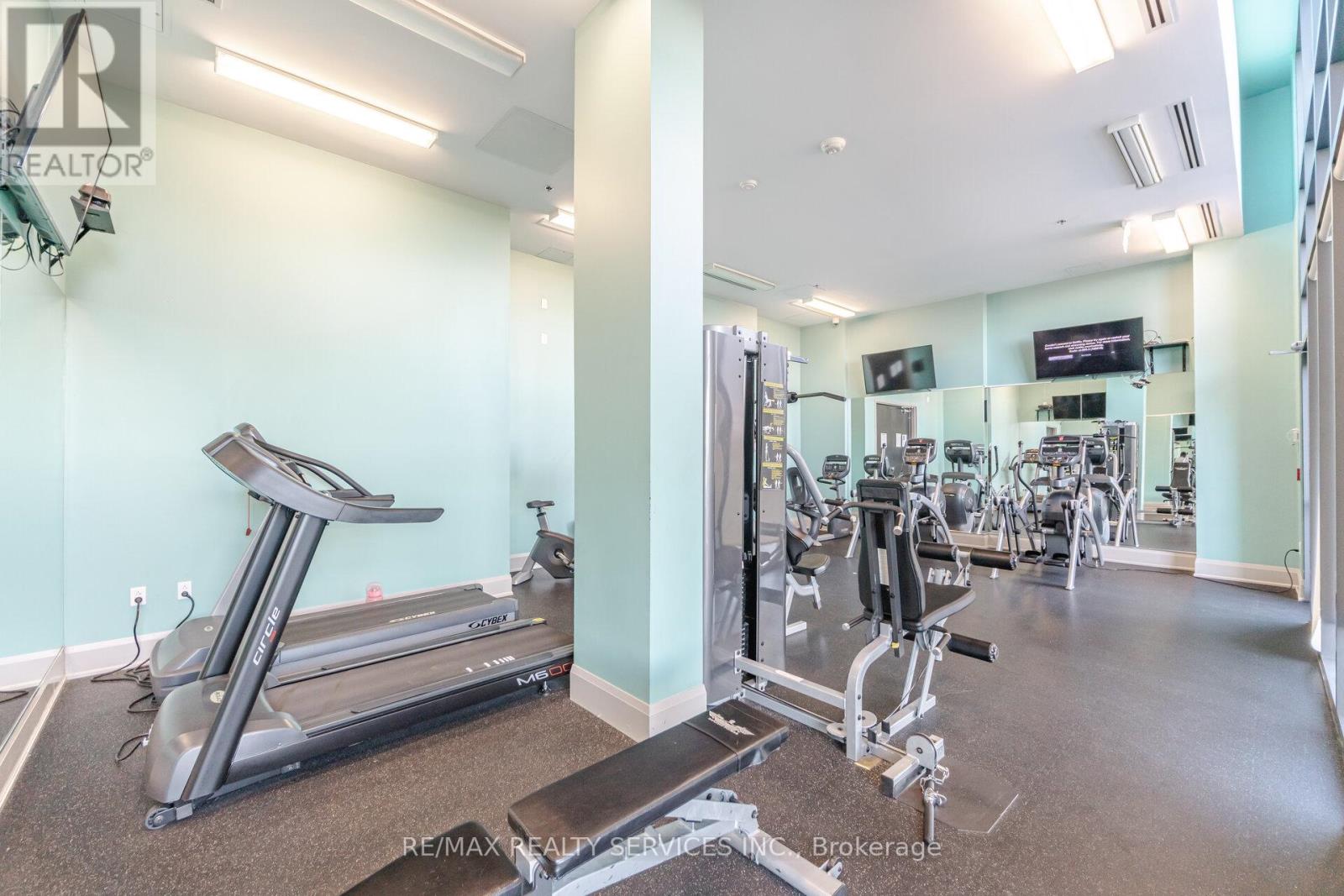 Photo 5 of 508 45 Yorkland Boulevard, Brampton ON