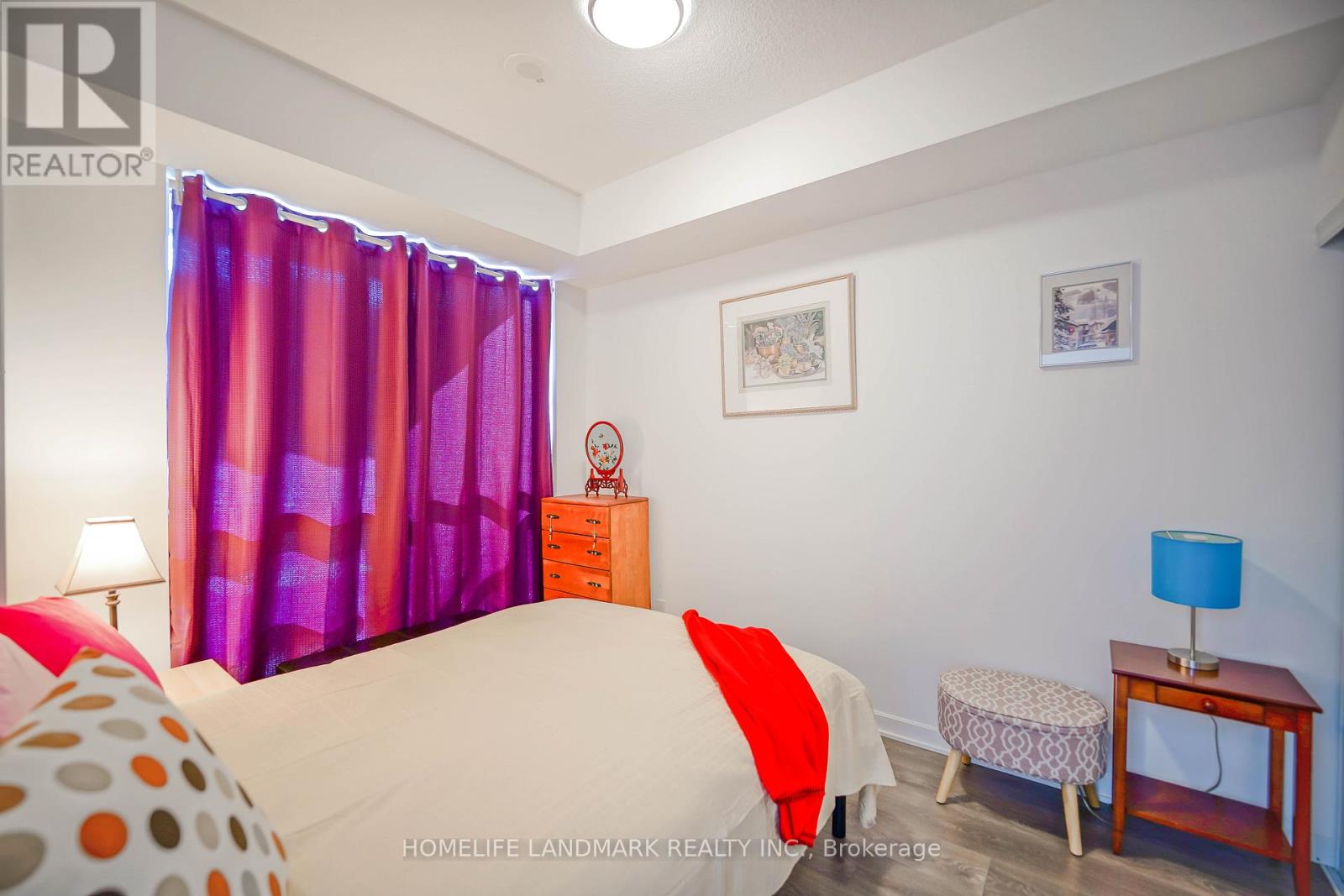 Photo 5 of 411 38 Forest Manor Road, Toronto ON