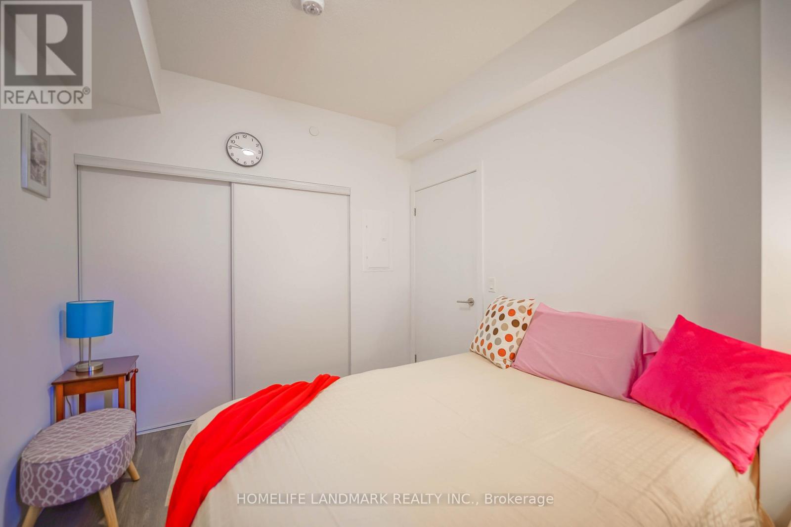 Photo 7 of 411 38 Forest Manor Road, Toronto ON