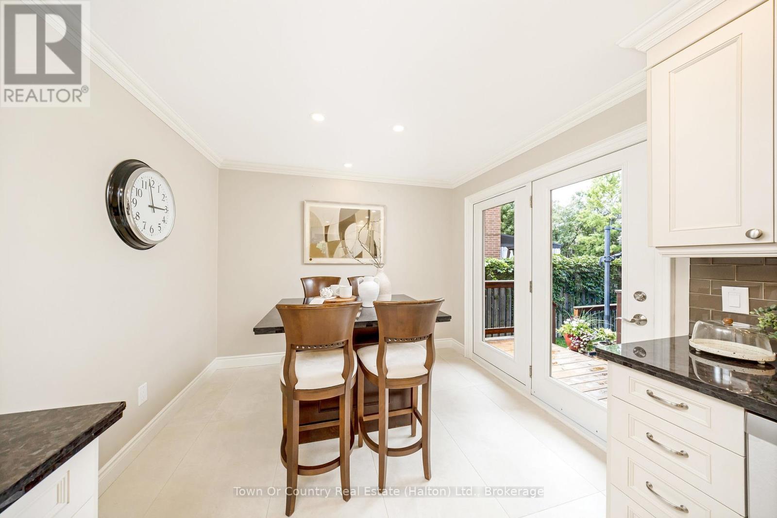 Photo 36 of 491 White Drive, Milton ON