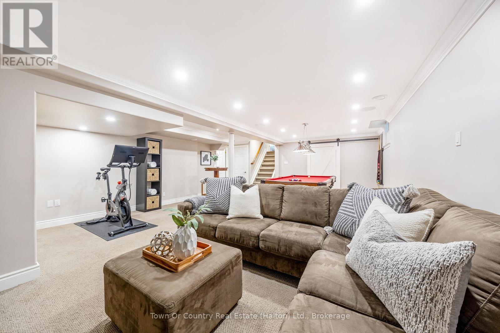 Photo 45 of 491 White Drive, Milton ON
