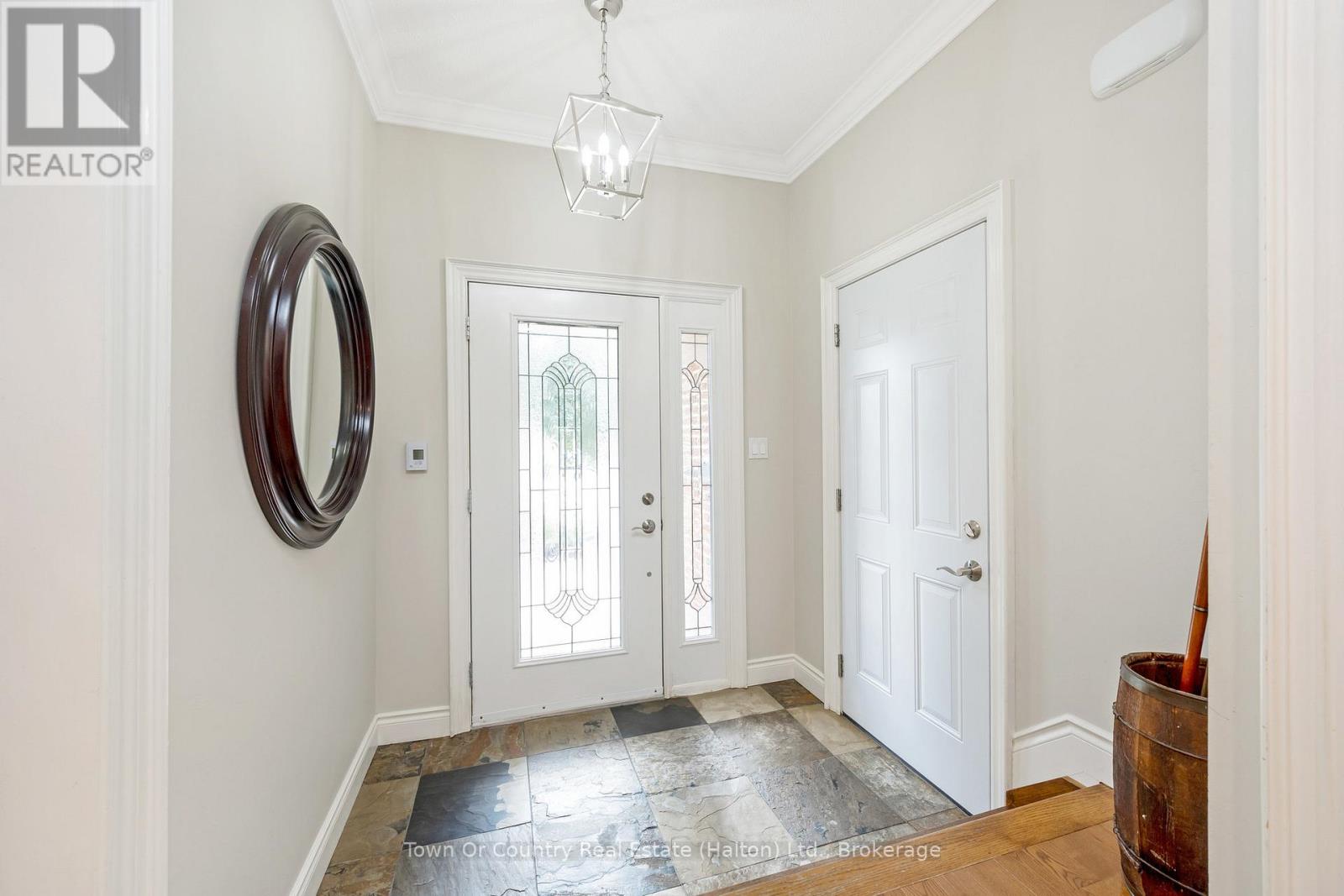 Photo 50 of 491 White Drive, Milton ON