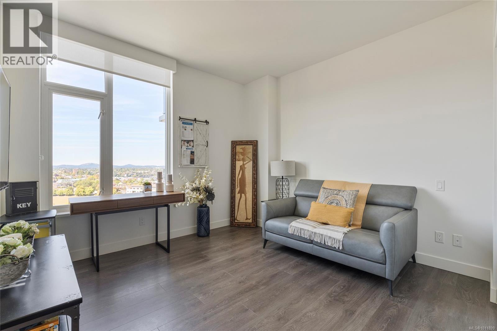 1203 60 Saghalie Road, Victoria