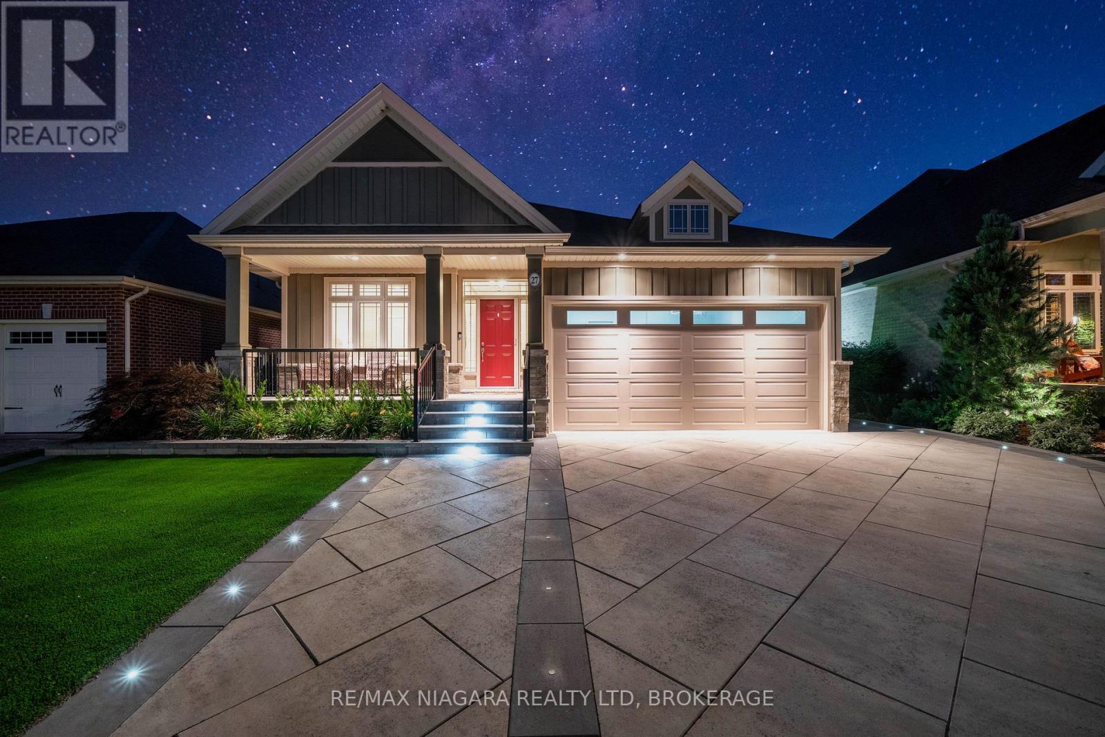Photo 45 of 27 Hickory Avenue, Niagaraonthelake ON