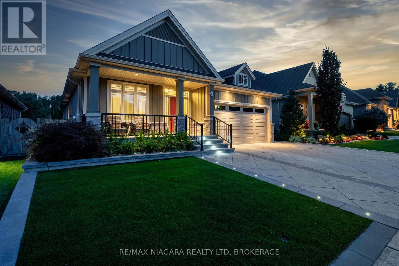 Photo 18 of 27 Hickory Avenue, Niagaraonthelake ON