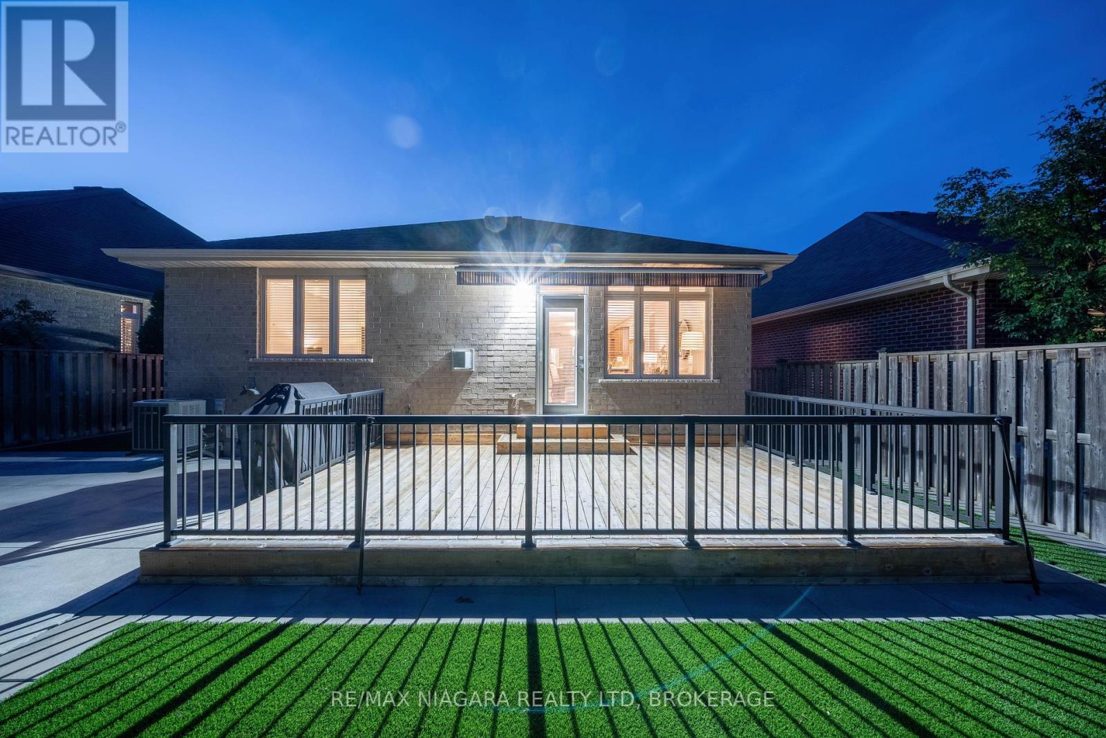 Photo 26 of 27 Hickory Avenue, Niagaraonthelake ON