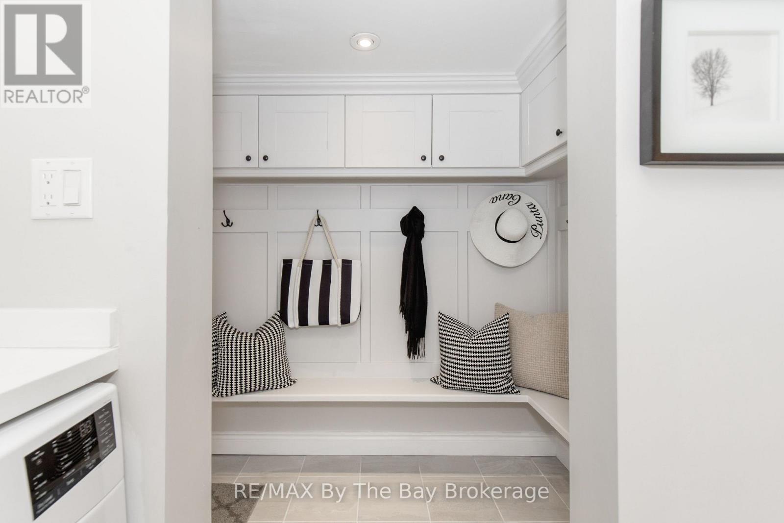 Photo 18 of 11 Basswood Drive, Wasaga Beach ON