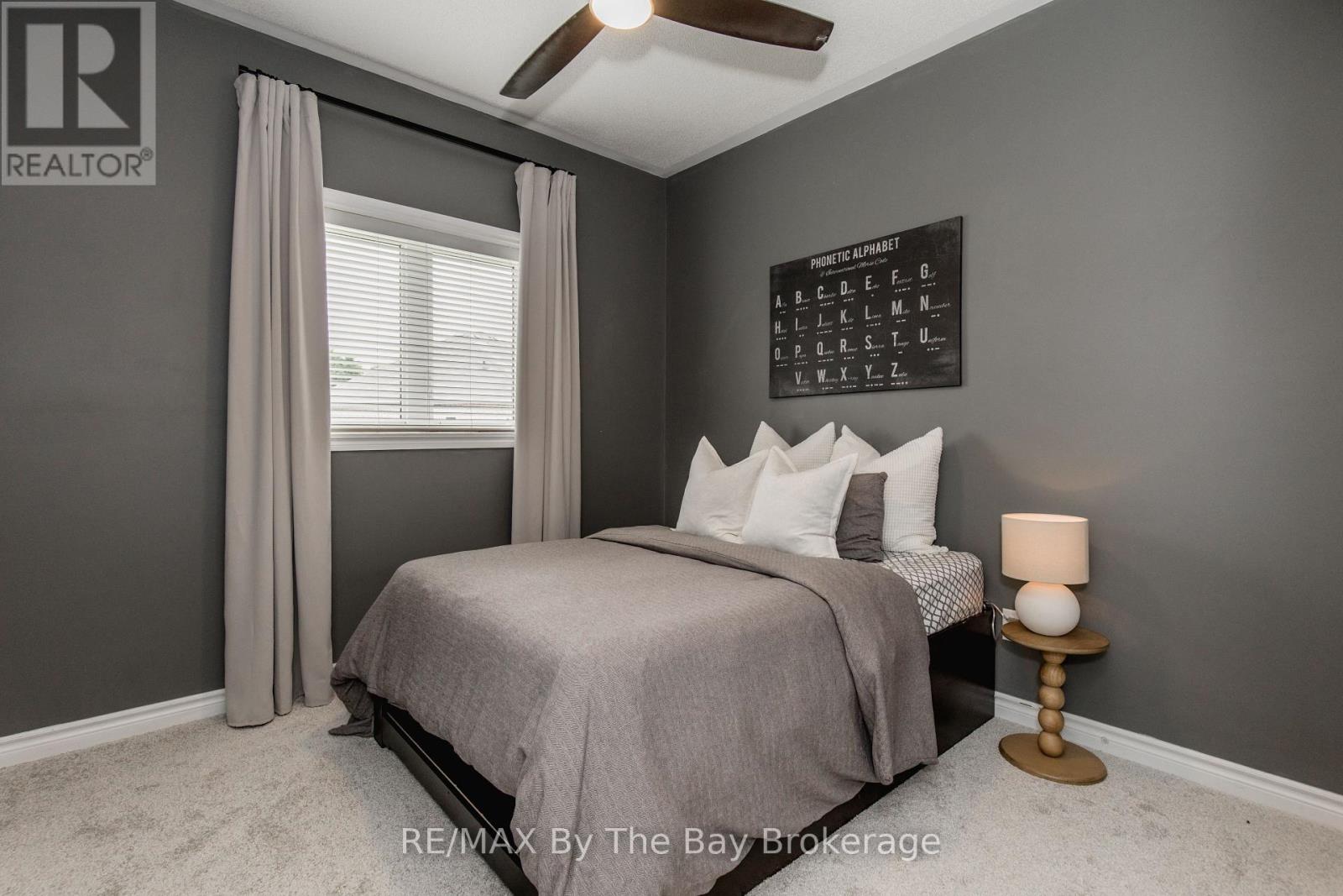 Photo 24 of 11 Basswood Drive, Wasaga Beach ON