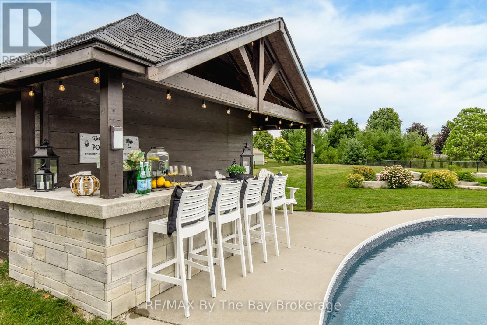 Photo 44 of 11 Basswood Drive, Wasaga Beach ON