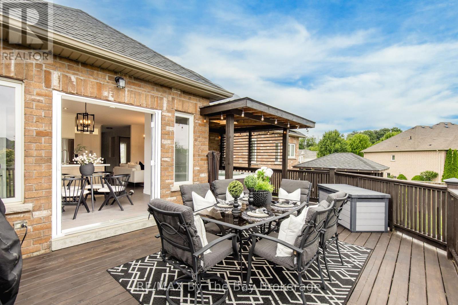 Photo 50 of 11 Basswood Drive, Wasaga Beach ON