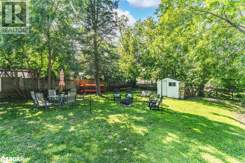 Photo 9 of 730 Quebec Street, Midland ON