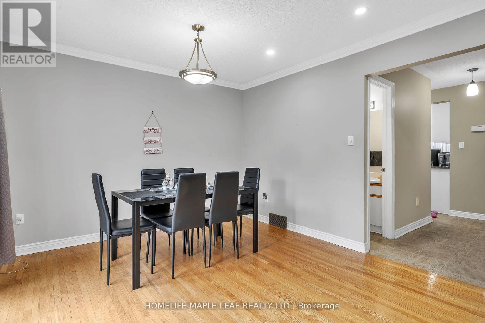 Photo 8 of 28 308 Conway Drive, London South ON