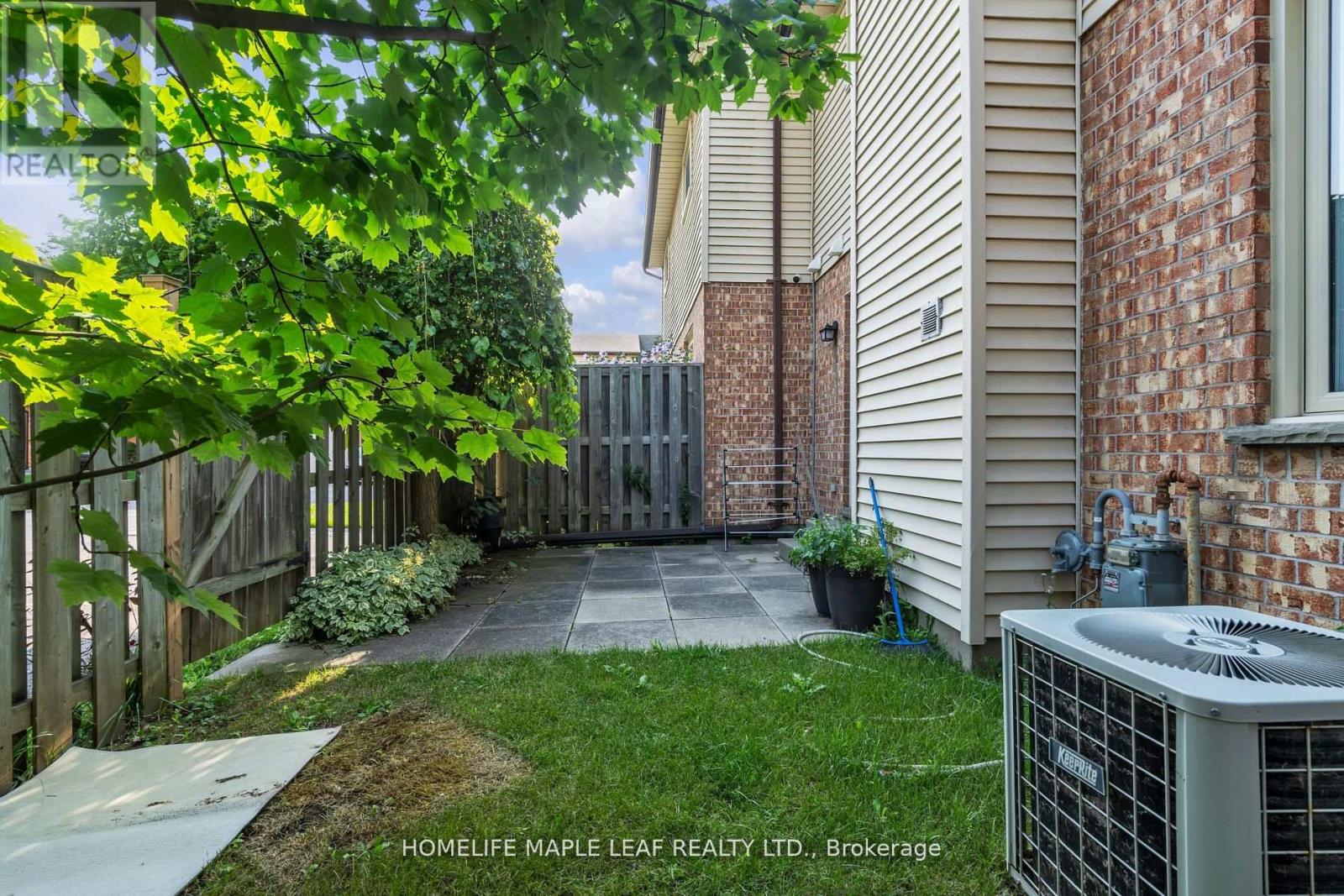 Photo 25 of 28 308 Conway Drive, London South ON