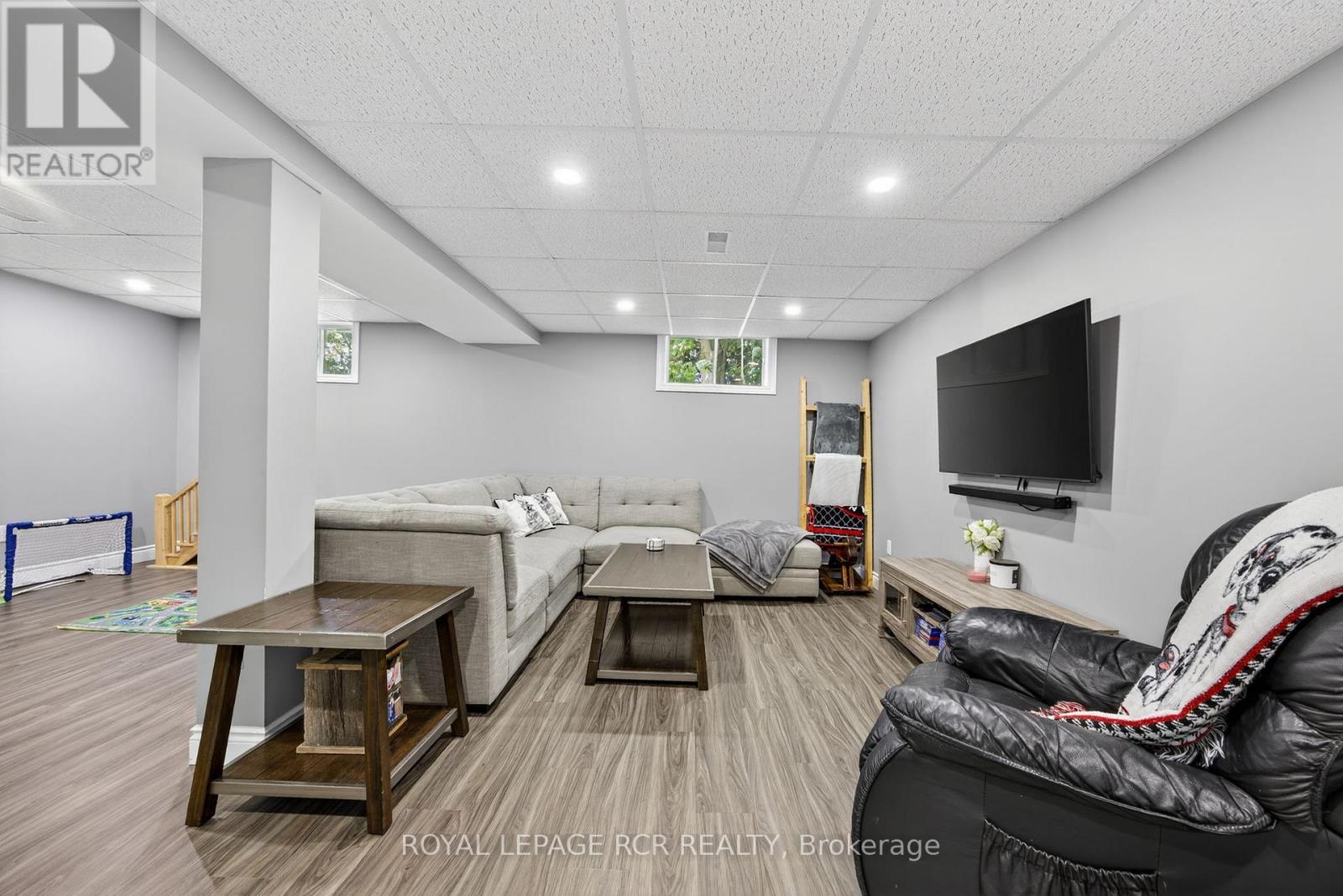 Photo 27 of 170 B Frederick Street W, Wellington North ON