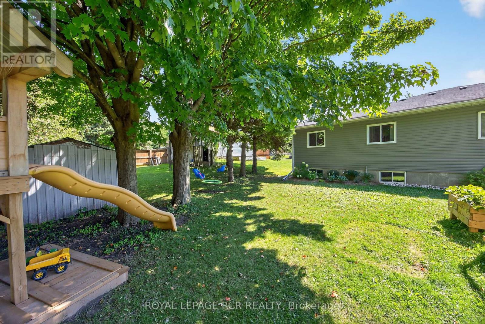 Photo 30 of 170 B Frederick Street W, Wellington North ON