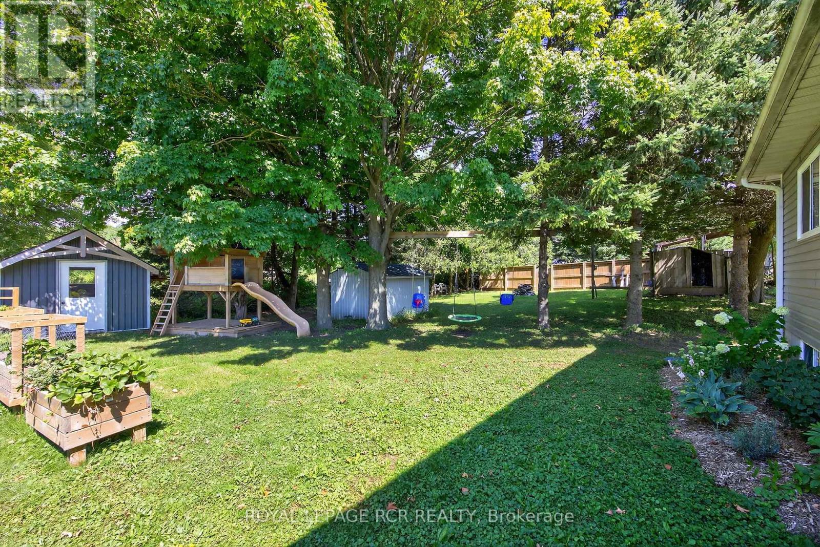 Photo 31 of 170 B Frederick Street W, Wellington North ON