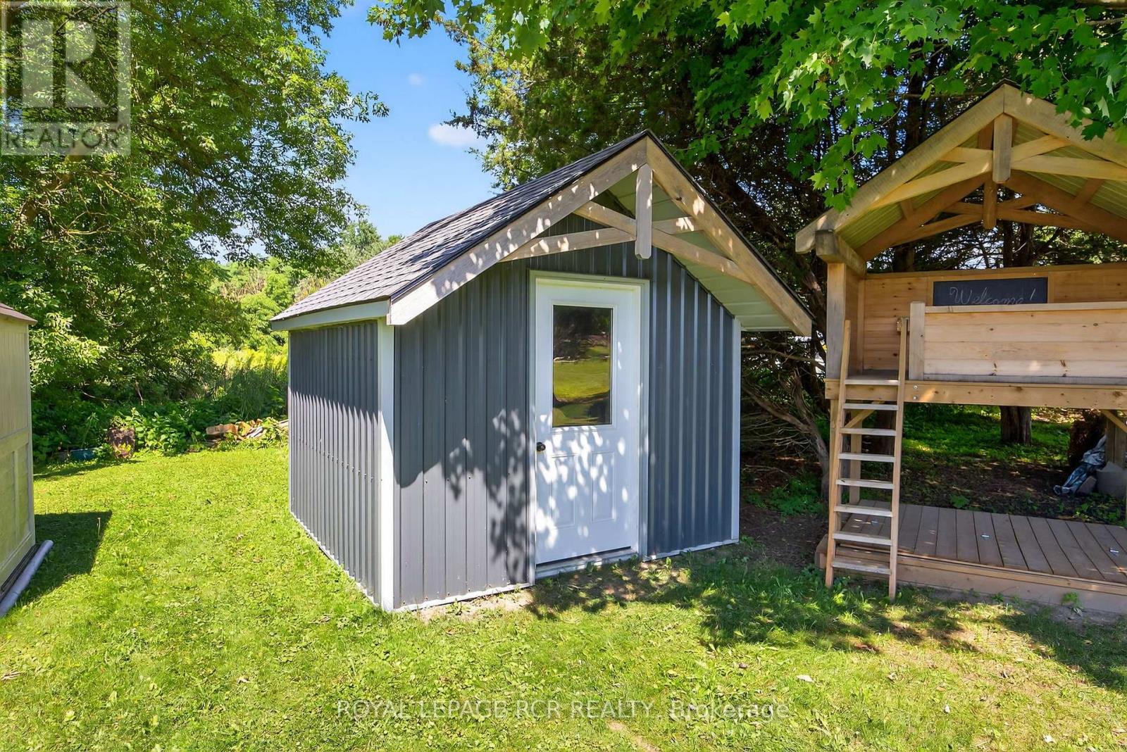 Photo 33 of 170 B Frederick Street W, Wellington North ON