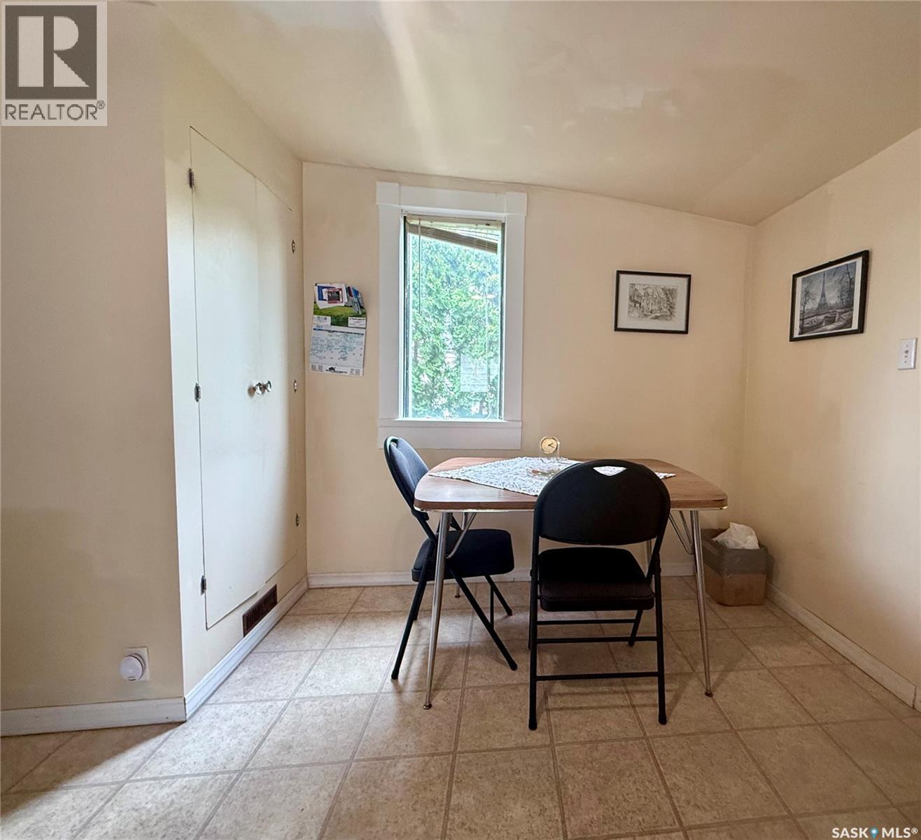 Photo 8 of 1825 Connaught Street, Regina SK