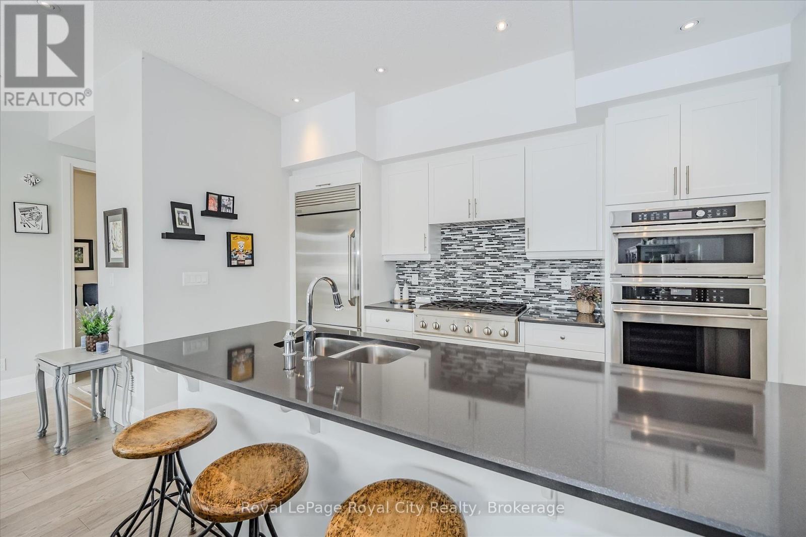 Photo 25 of Rl 3 53 Arthur Street S, Guelph ON
