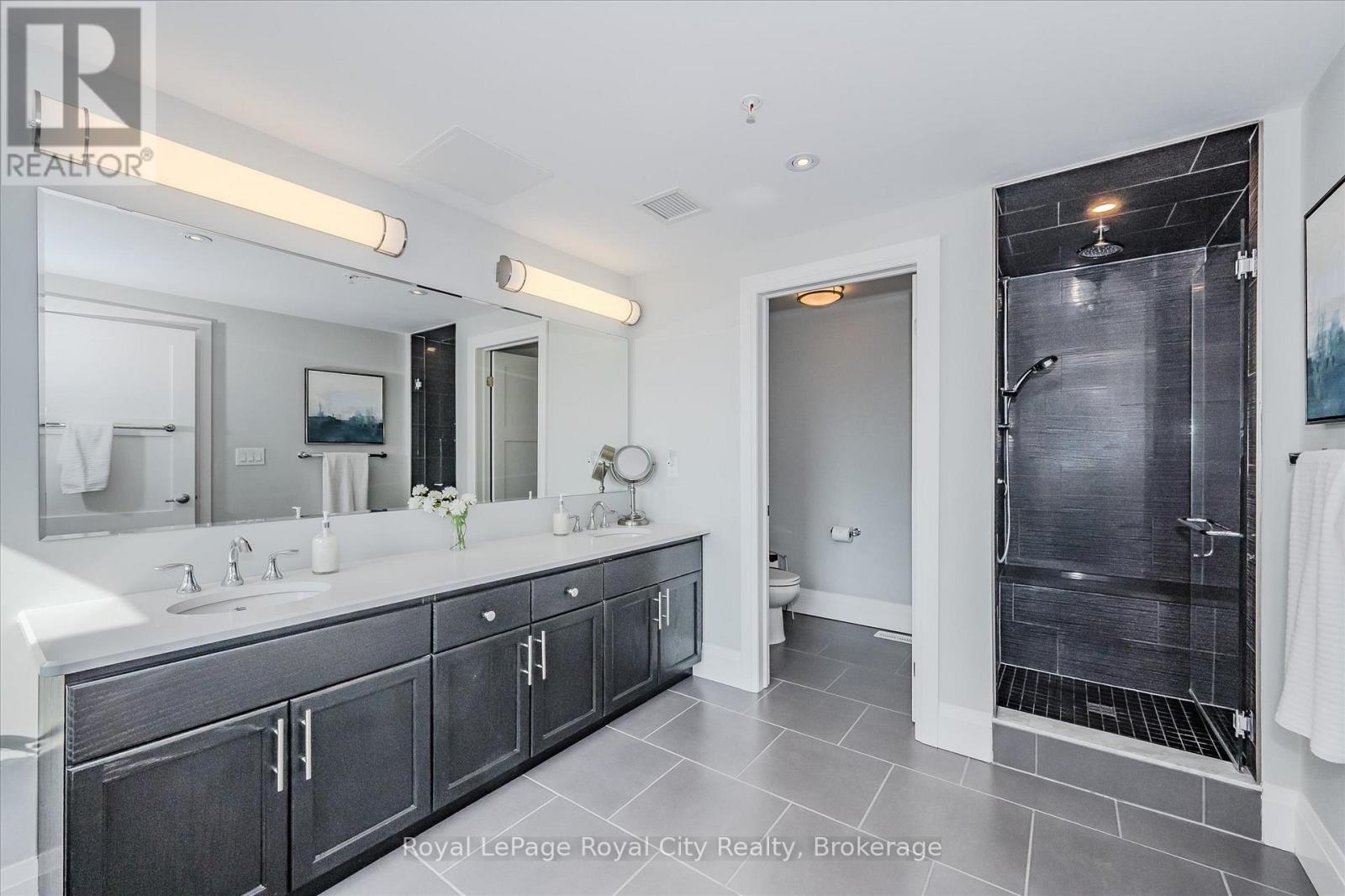 Photo 21 of Rl 3 53 Arthur Street S, Guelph ON