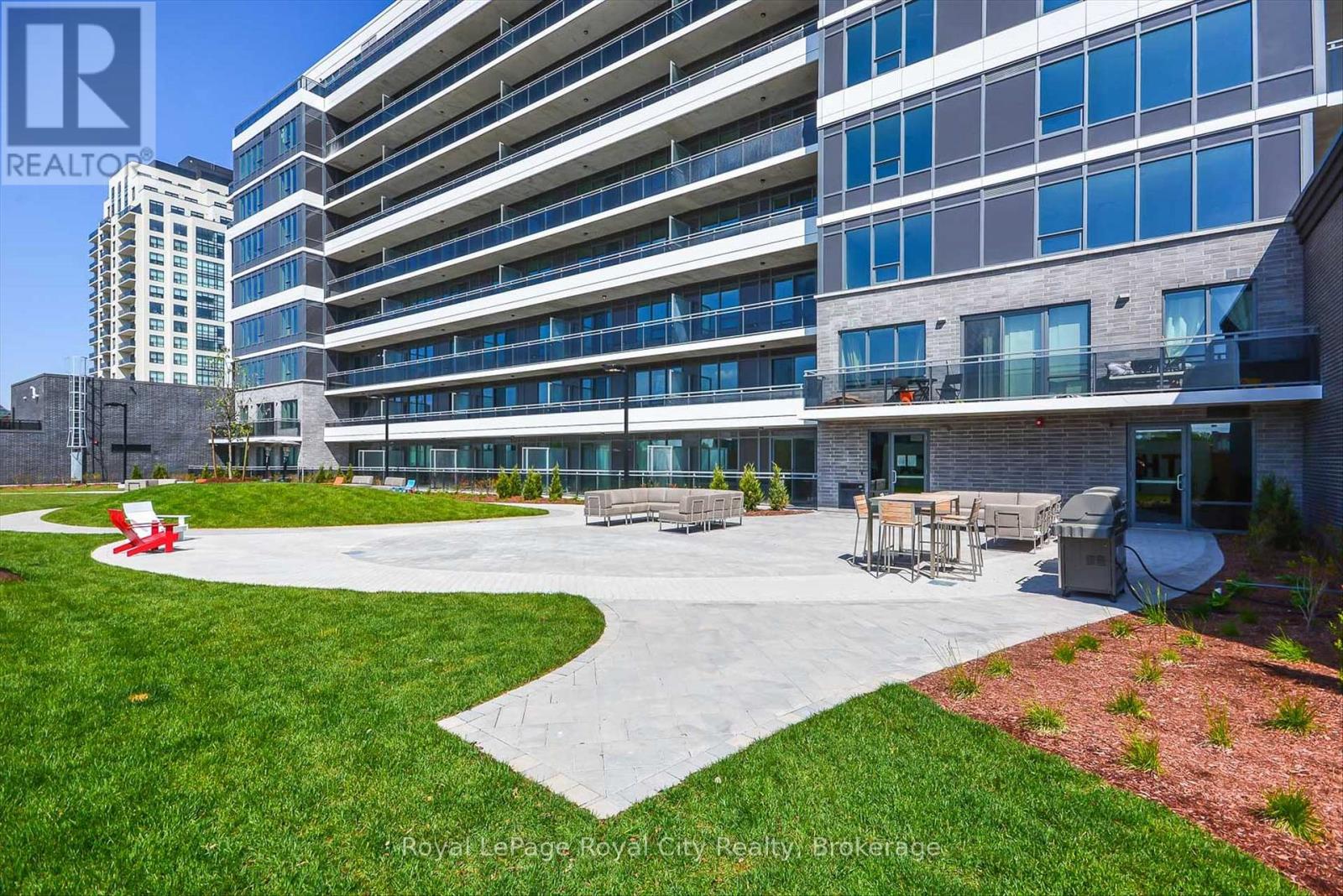 Photo 9 of Rl 3 53 Arthur Street S, Guelph ON
