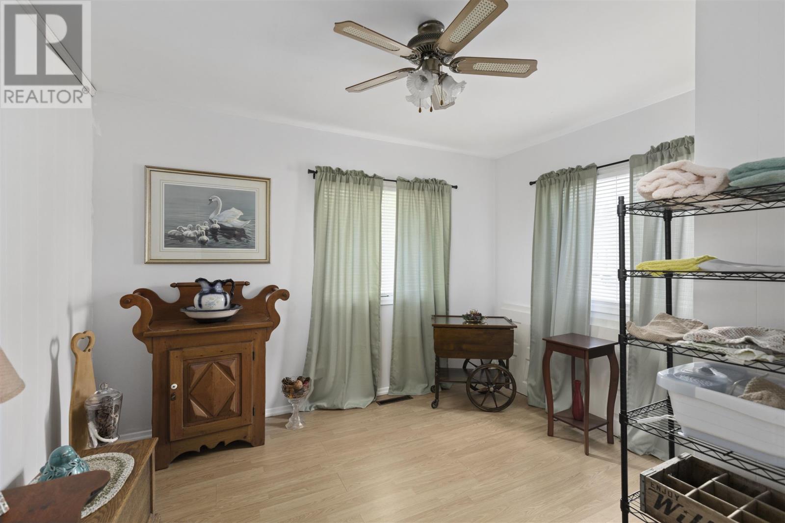 Photo 22 of 699 Douglas St, Sault Ste Marie ON