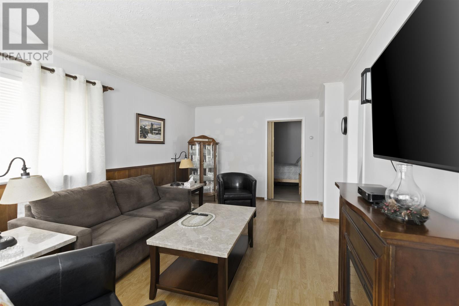 Photo 31 of 699 Douglas St, Sault Ste Marie ON