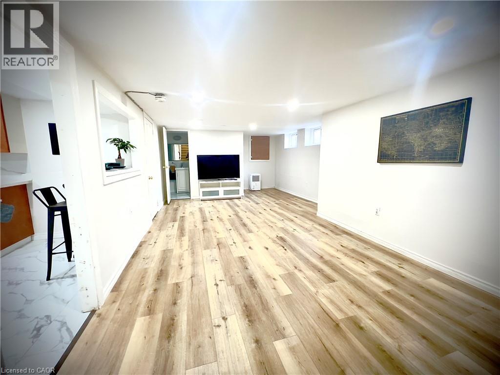Photo 16 of 99 Brucedale Avenue, Hamilton ON