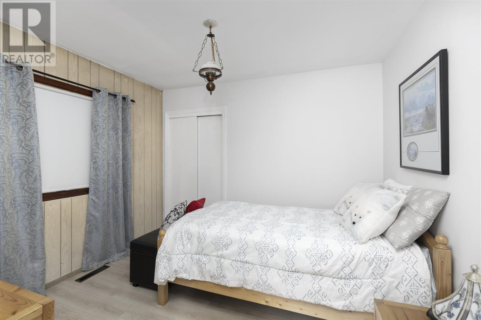 Photo 26 of 699 Douglas St, Sault Ste Marie ON