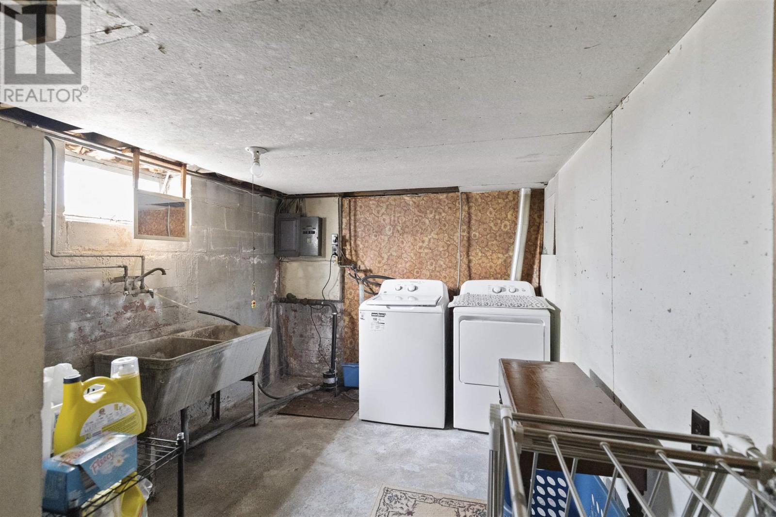 Photo 25 of 699 Douglas St, Sault Ste Marie ON
