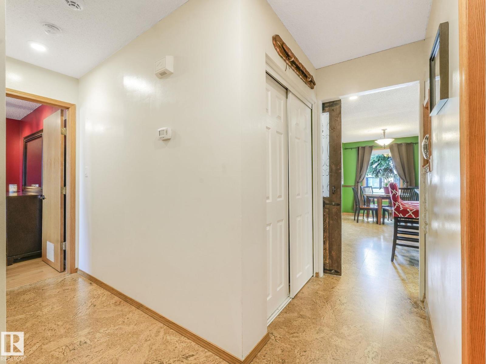 Photo 11 of 3608 15 Av Nw, Edmonton AB