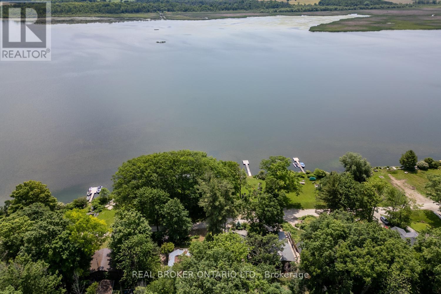 Photo 6 of 126 Pine Point Lane, Scugog ON