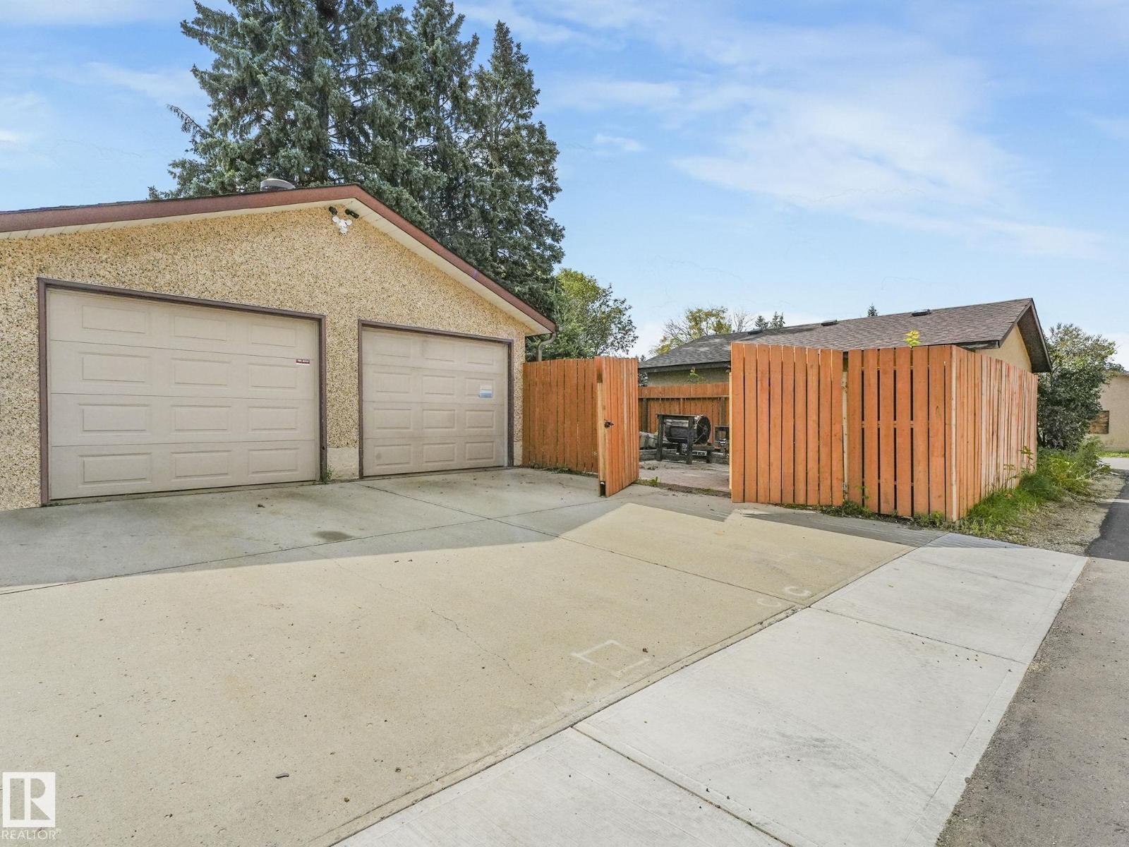 Photo 42 of 3608 15 Av Nw, Edmonton AB