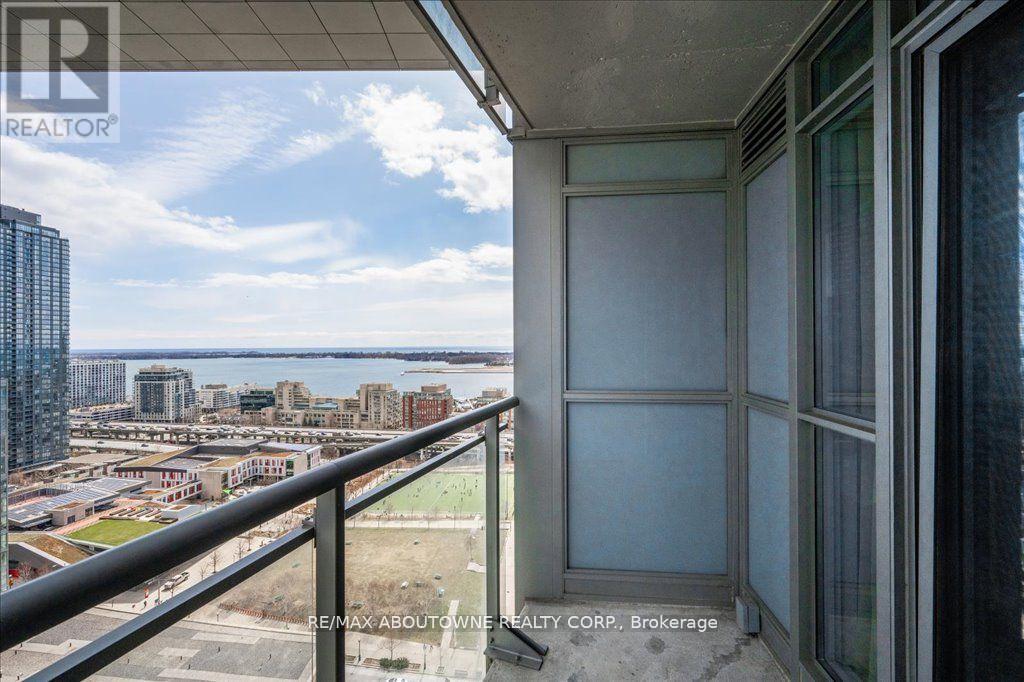Photo 1 of 2805 21 Iceboat Terrace, Toronto ON