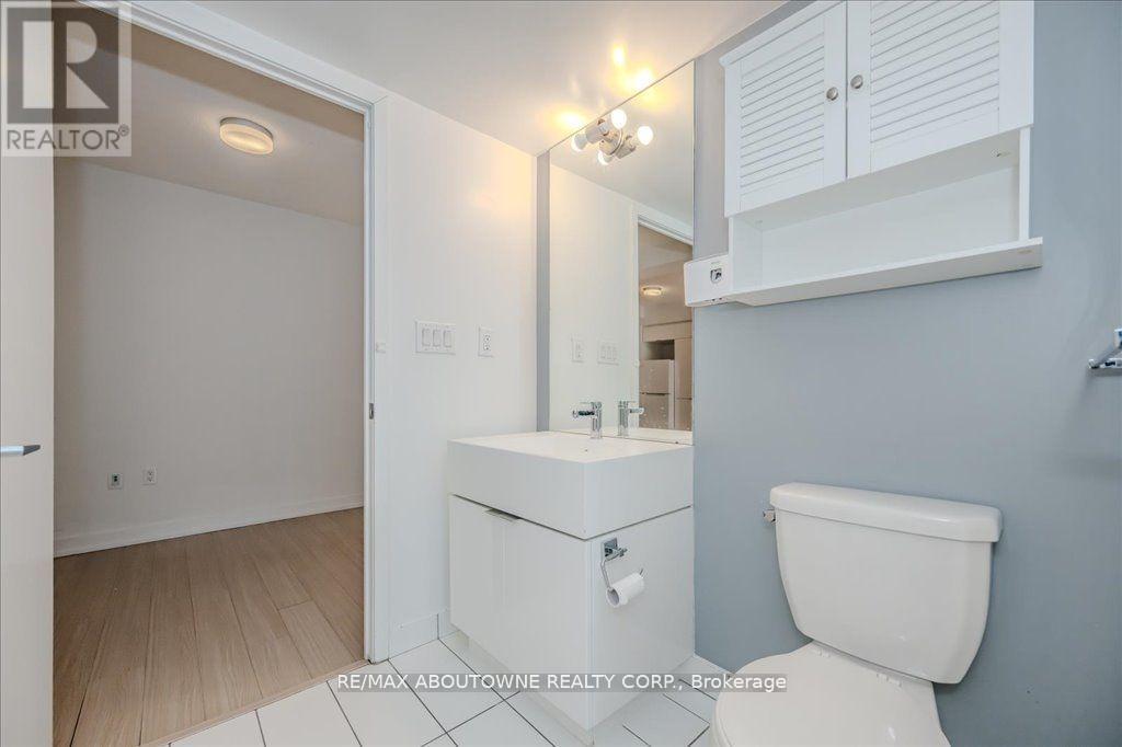 Photo 30 of 2805 21 Iceboat Terrace, Toronto ON