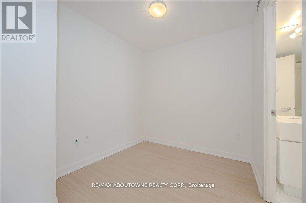 Photo 29 of 2805 21 Iceboat Terrace, Toronto ON