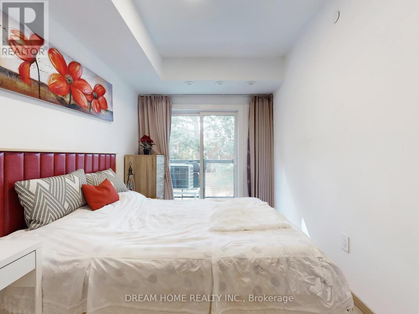 Photo 18 of 205 3425 Sheppard Avenue E, Toronto ON