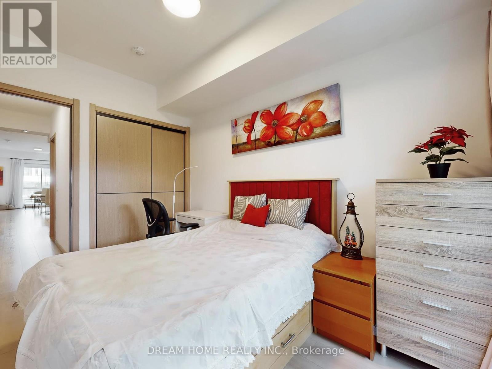 Photo 19 of 205 3425 Sheppard Avenue E, Toronto ON