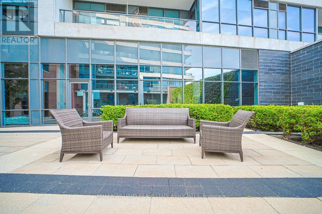 Photo 29 of 609 1 Hurontario Street, Mississauga ON