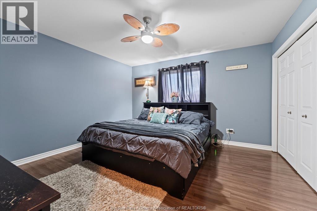 Photo 11 of 1064 Pearson Avenue, Windsor ON