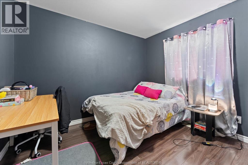 Photo 17 of 1064 Pearson Avenue, Windsor ON