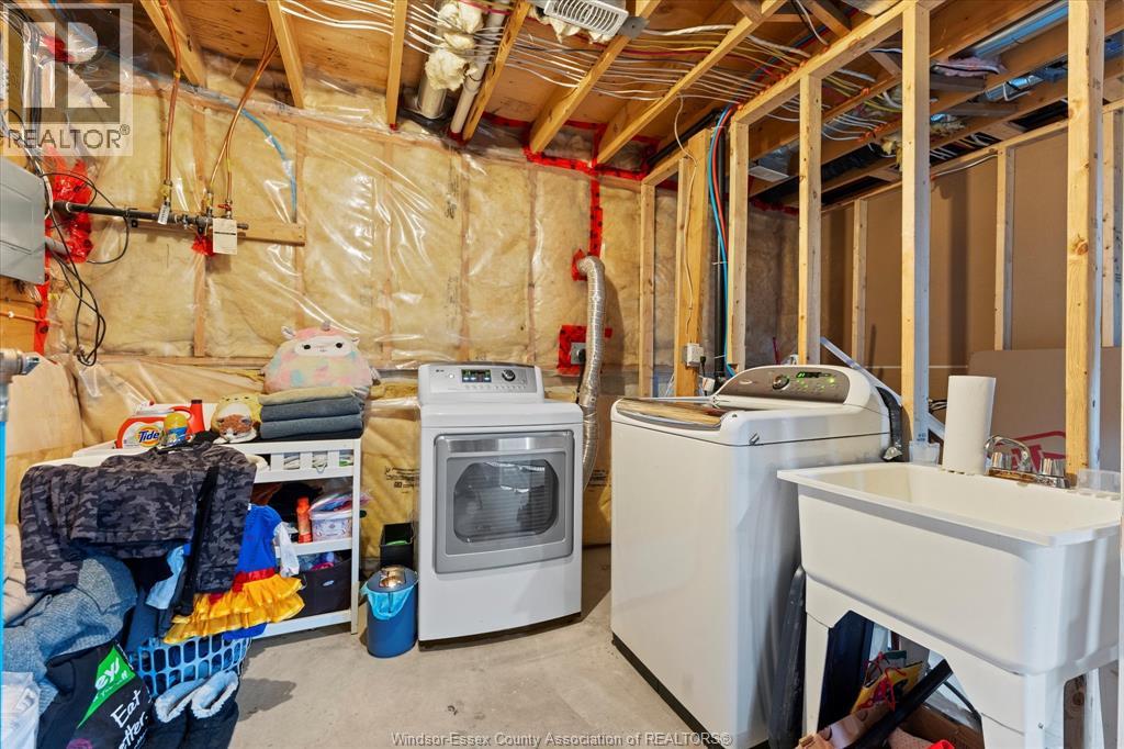 Photo 14 of 1064 Pearson Avenue, Windsor ON
