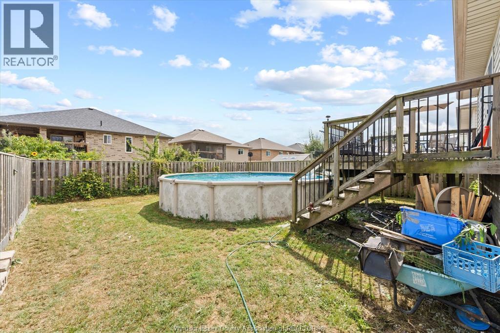 Photo 3 of 1064 Pearson Avenue, Windsor ON